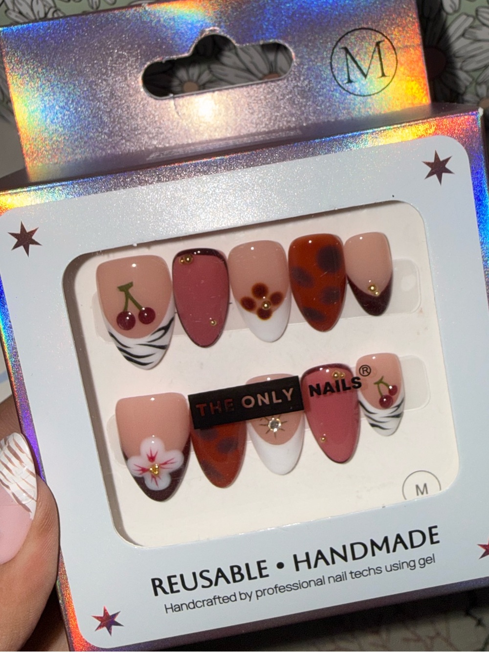 The Only Nails Reusable Cherry & Floral Press-On Nail Set - Picture 4 of 6